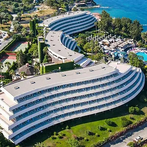 Resort The Grand Blue Sky International ****